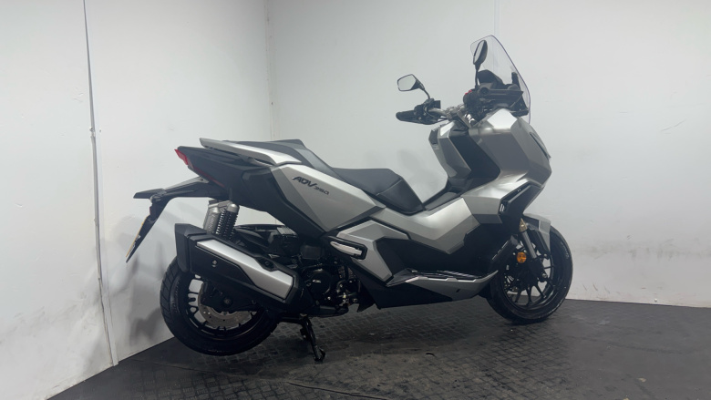 (23MY) Honda ADV 350